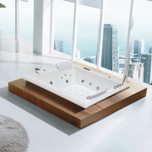 Wanna z hydromasażem Diablo 666 z obudową 180 x 150 cm