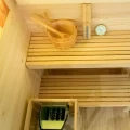 SAUNA-FINSKA-WYSOKOTEMPERATUROWA-Z-PIECEM-LARK1-WD-HARVIA-3-5KW-1-2-OSOBOWA-120-120-CM_[114982]_1200.jpg